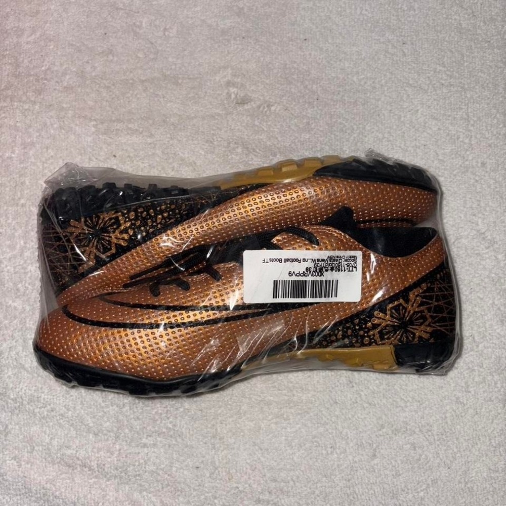 Bronze/Black Turf Soccer Cleats – EU 39 / US 6.5 Men / US 8 Women